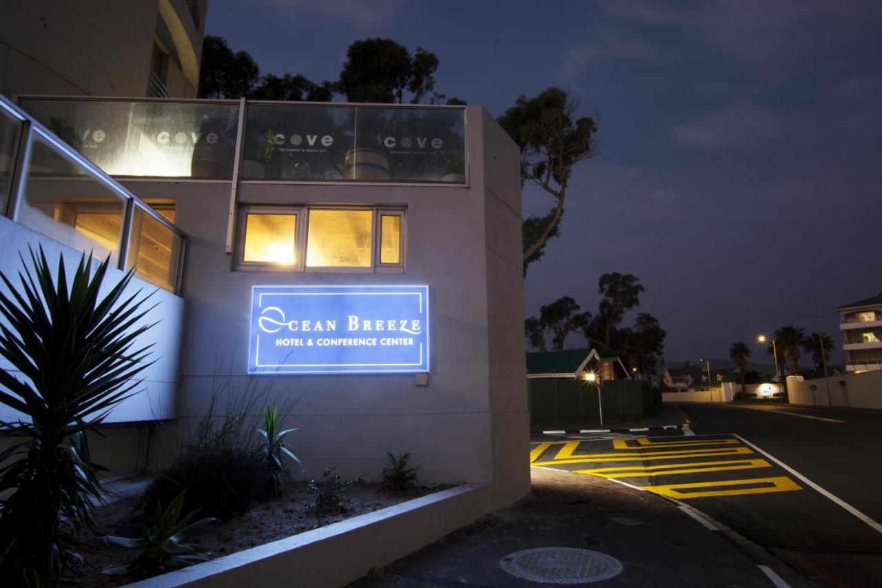 Ocean Breeze Hotel Strand Esterno foto