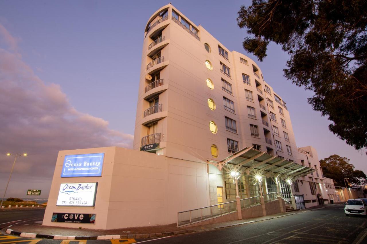 Ocean Breeze Hotel Strand Esterno foto