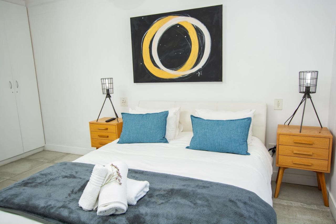 Ocean Breeze Hotel Strand Esterno foto