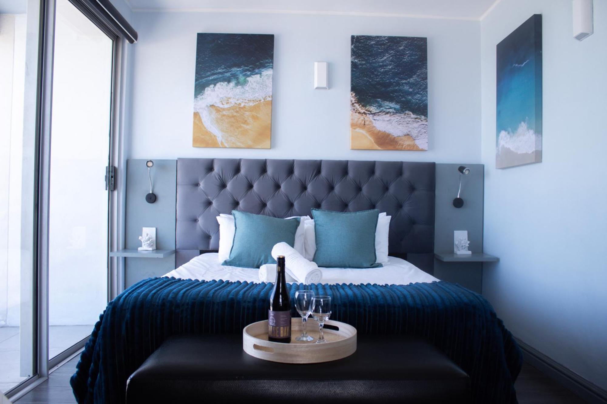 Ocean Breeze Hotel Strand Esterno foto